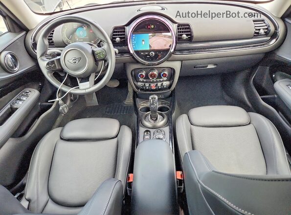 WMWXJ1C05R2U32756 2024 MINI COOPER Black Widok deski rozdzielczej