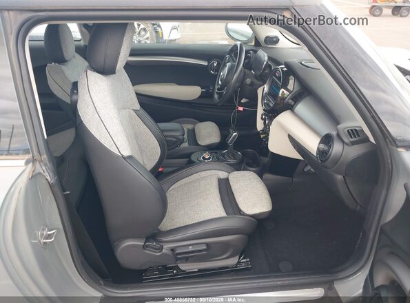 WMWXP3C0XM2M93913 2021 MINI SE HARDTOP Серый Вид салона спереди