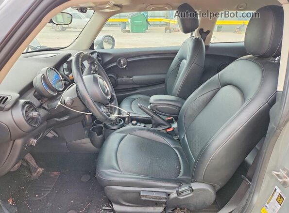 WMWXP5C3XH2F61447 2017 MINI COOPER Серый Вид салона спереди