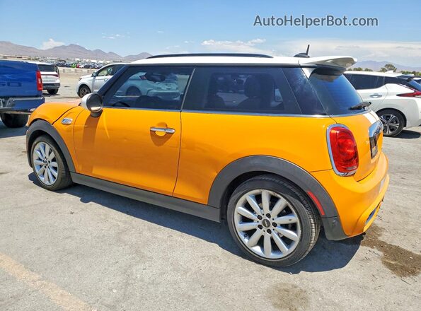 WMWXP7C33H2A46379 2017 MINI COOPER Оранжевый Задняя левая четверть