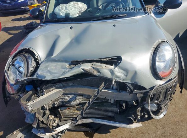 WMWXP7C35H2C61665 2017 MINI COOPER Silver Սալոնի հետևի տեսք