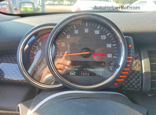 WMWXP7C35H2C61665 2017 MINI COOPER Silver Սարքավորումների վահանակի տեսք