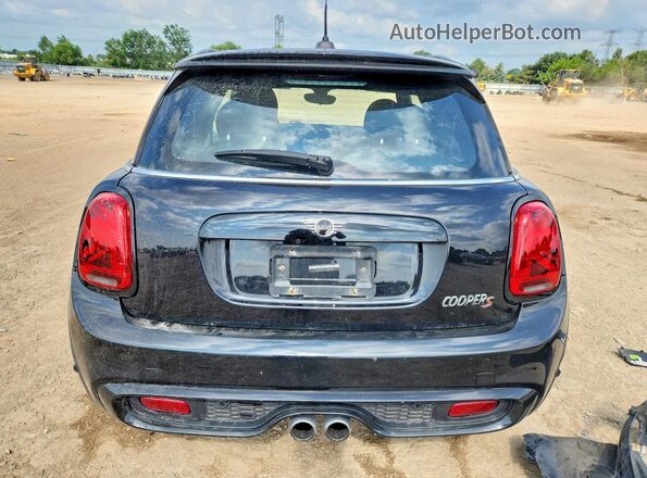 WMWXP7C54K2A52815 2019 MINI COOPER Black Rear view