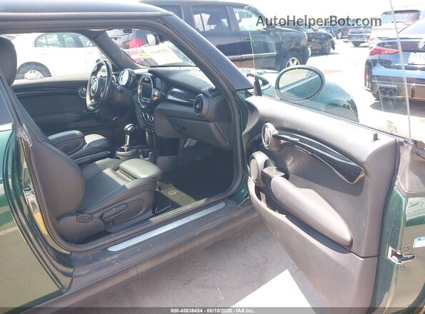 WMWXP7C59K2A52311 2019 MINI HARDTOP Green Вид салону спереду