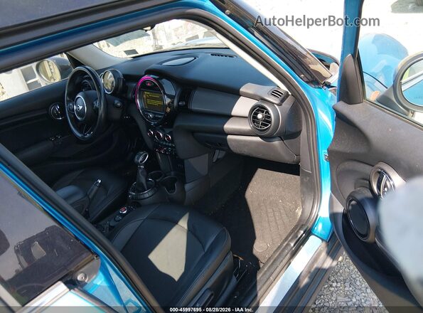 WMWXU1C33H2F78057 2017 MINI HARDTOP Blue წინა სალონის ხედი