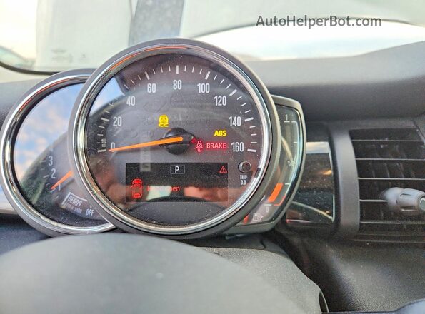 WMWXU1C50K2J02774 2019 MINI COOPER White 