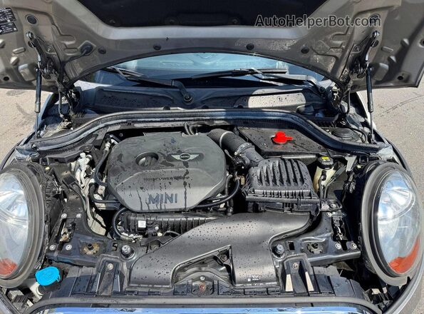 WMWXU1C51J2F79425 2018 MINI COOPER Silver 