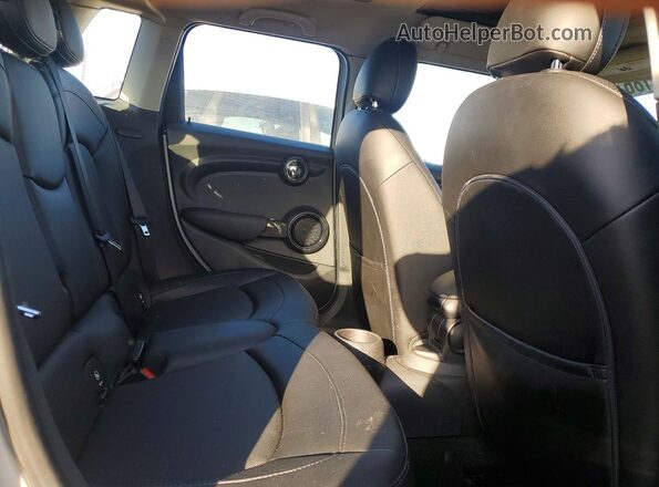 WMWXU1C55G2D10823 2016 MINI COOPER Silver Vista de los asientos traseros