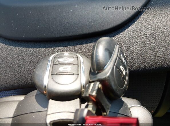 WMWXU1C56G2D10197 2016 MINI HARDTOP Gray Dashboard view