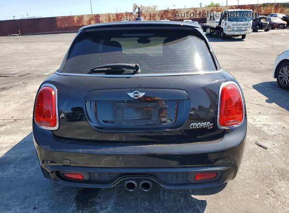WMWXU3C3XH2F49084 2017 MINI COOPER Black Rear view