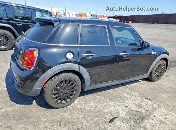 WMWXU3C3XH2F49084 2017 MINI COOPER Black Rear right