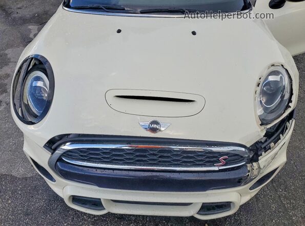 WMWXU3C58H2D33185 2017 MINI COOPER White Rear interior view