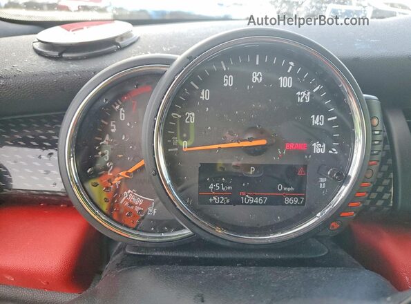 WMWXU3C58H2D33185 2017 MINI COOPER White Instrument cluster view