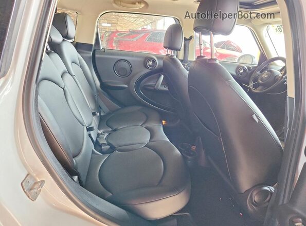 WMWZB3C59GWR46774 2016 MINI COOPER White Rear seats view