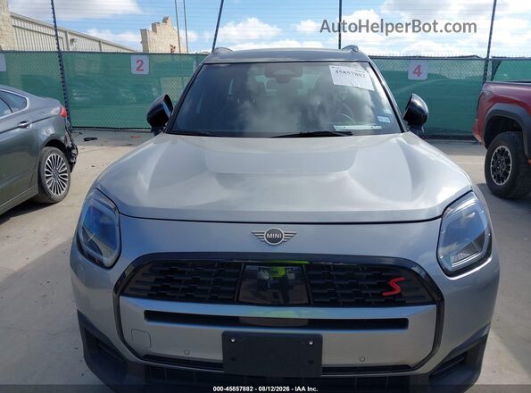 WMZ23GA01T7V29797 2026 MINI COUNTRYMAN Silver Widok z przodu