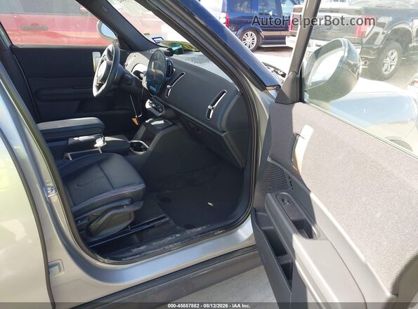 WMZ23GA01T7V29797 2026 MINI COUNTRYMAN Silver Widok wnętrza z przodu