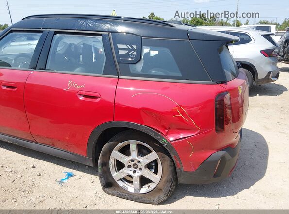 WMZ23GA03T7V21958 2026 MINI COUNTRYMAN Red Widok z przodu