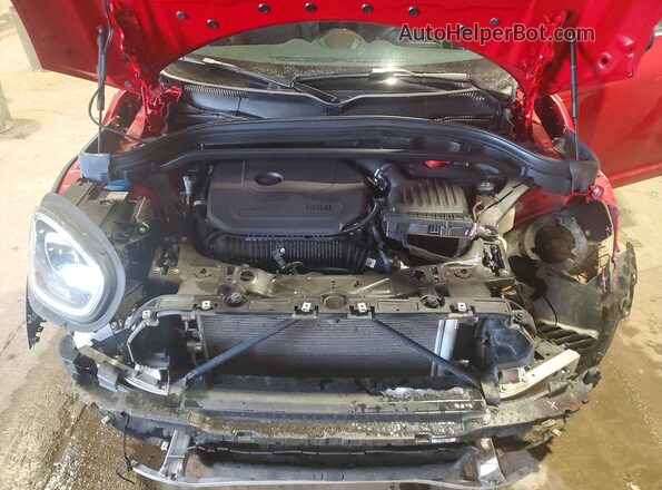 WMZ83BR00R3S11123 2024 MINI COOPER Red Widok wnętrza z tyłu