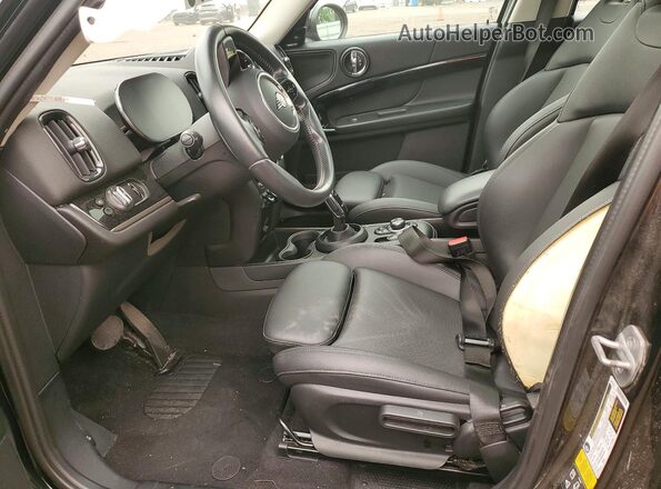 WMZ83BR0XP3P71244 2023 MINI COOPER Black წინა სალონის ხედი