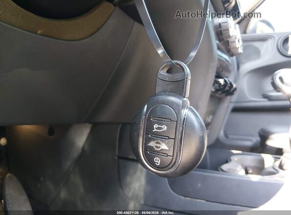 WMZYS7C33H3B62889 2017 MINI COUNTRYMAN Blue Vista del salpicadero