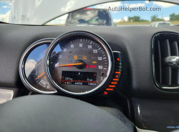 WMZYT5C30H3D78944 2017 MINI COOPER White Vista del cuadro de instrumentos