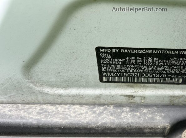 WMZYT5C32H3D81375 2017 MINI COUNTRYMAN  Vista del compartimento del motor
