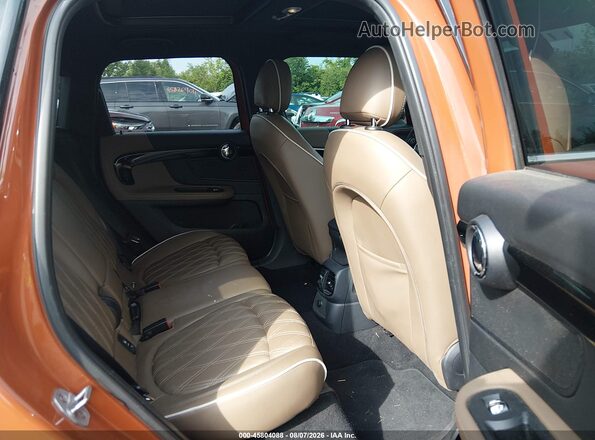 WMZYT5C35J3E60433 2018 MINI COUNTRYMAN Brown Widok naklejki z numerem VIN