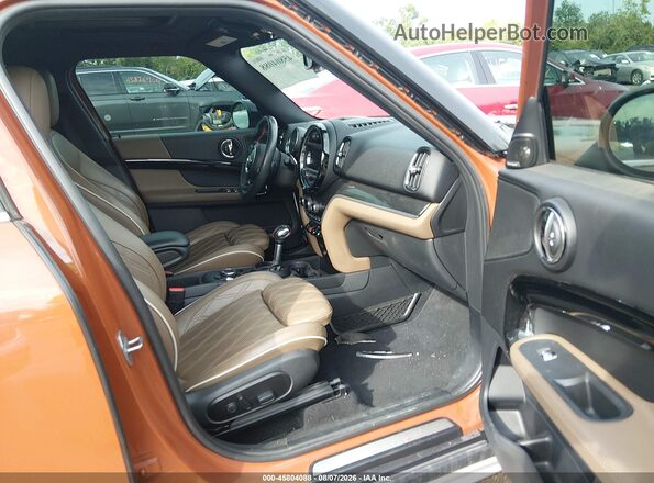 WMZYT5C35J3E60433 2018 MINI COUNTRYMAN Brown Widok wnętrza z przodu