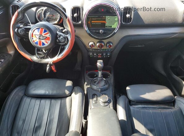 WMZYT5C3XH3D78756 2017 MINI COOPER Gray Instrument cluster view