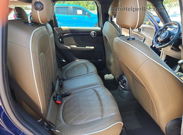 WMZYT5C52K3G90093 2019 MINI COOPER Blue Rear interior view