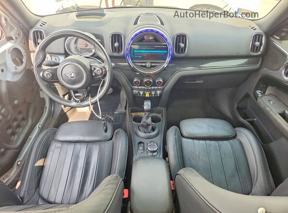 WMZYU7C58K3F93439 2019 MINI COOPER White Vista del salpicadero