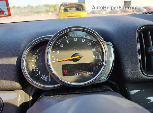 WMZYX1C04L3L24880 2020 MINI COOPER Red Vista del cuadro de instrumentos