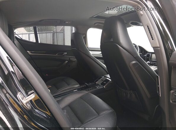 WP0AA2A71GL001661 2016 PORSCHE PANAMERA Black Widok naklejki z numerem VIN