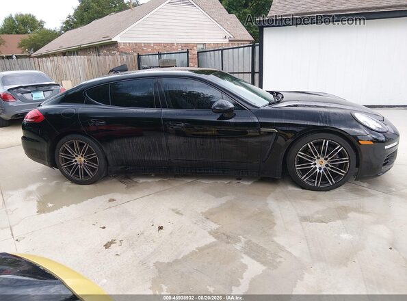 WP0AA2A71GL001661 2016 PORSCHE PANAMERA Black Widok wnętrza z tyłu