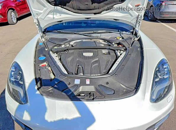 WP0AA2A71HL103883 2017 PORSCHE PANAMERA White 
