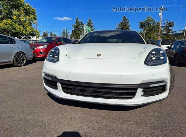 WP0AA2A71HL103883 2017 PORSCHE PANAMERA White 