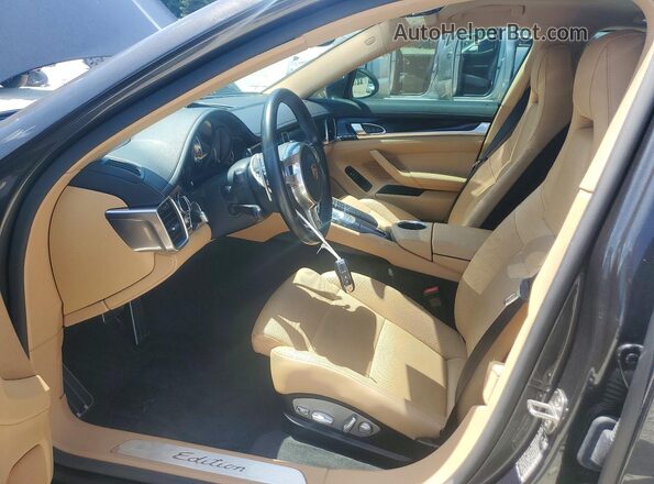 WP0AA2A75GL004059 2016 PORSCHE PANAMERA Серый Вид салона спереди