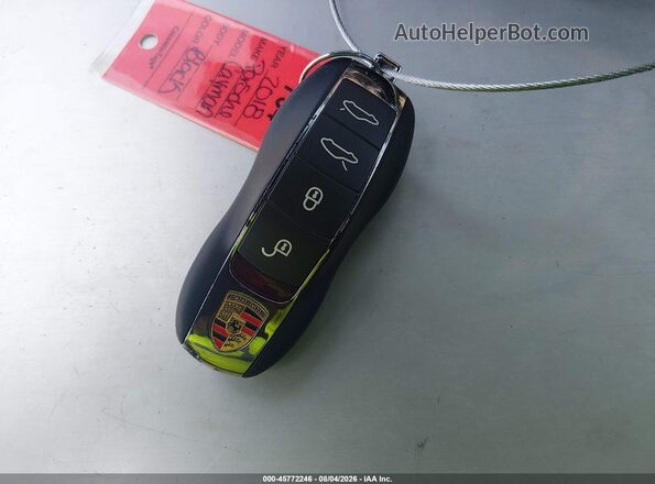 WP0AA2A83JS260173 2018 PORSCHE CAYMAN Черный Вид панели приборов