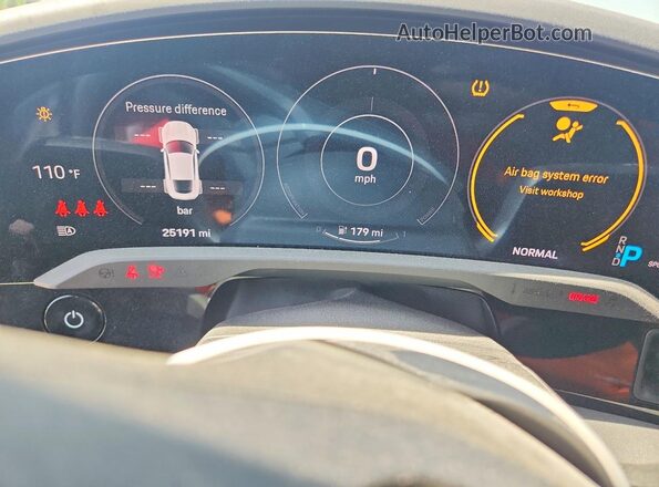 WP0AA2Y12NSA17147 2022 PORSCHE TAYCAN Black Vista del cuadro de instrumentos