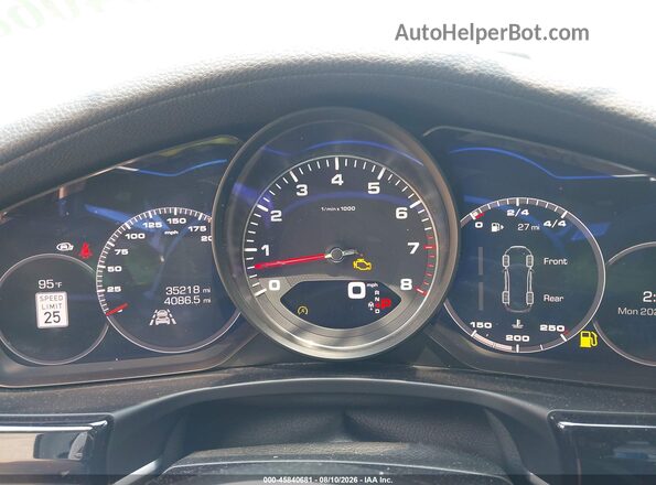 WP0AB2A70JL134495 2018 PORSCHE PANAMERA White Հետևի նստատեղերի տեսք