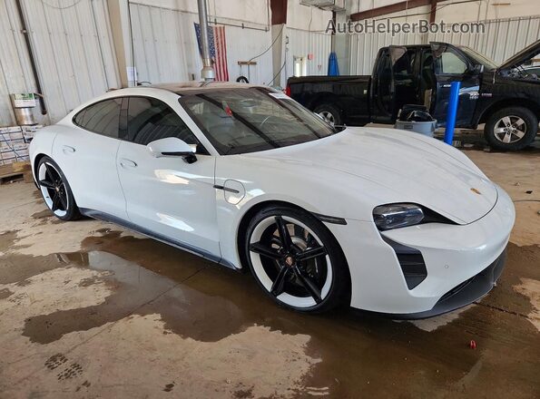 WP0AB2Y12MSA43646 2021 PORSCHE TAYCAN Белый Передняя правая четверть