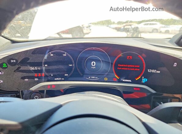 WP0AB2Y12MSA43646 2021 PORSCHE TAYCAN Белый Вид щитка приборов