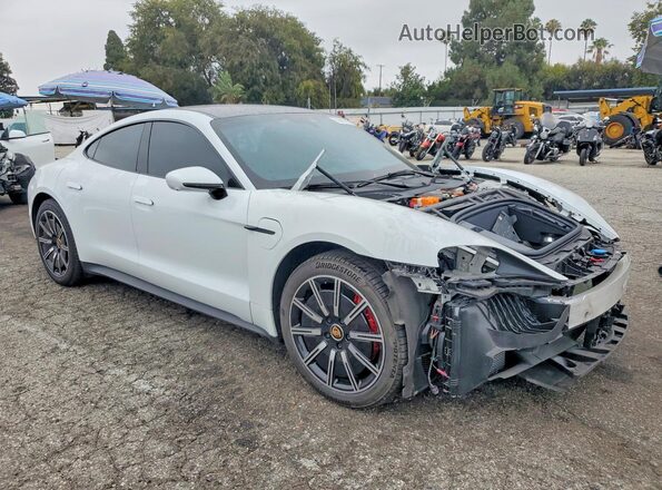 WP0AB2Y18LSA51961 2020 PORSCHE TAYCAN Белый Передняя правая четверть