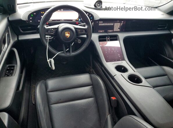 WP0AB2Y18LSA51961 2020 PORSCHE TAYCAN Белый Вид панели приборов