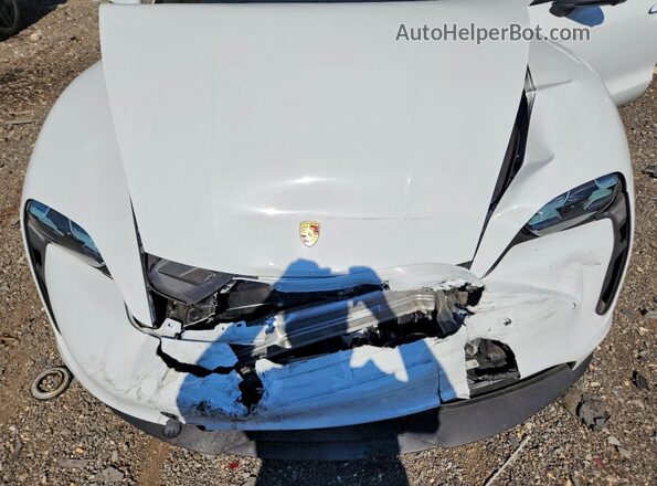WP0AB2Y19MSA42204 2021 PORSCHE TAYCAN White Widok wnętrza z tyłu