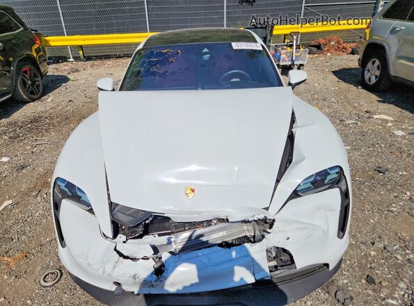 WP0AB2Y19MSA42204 2021 PORSCHE TAYCAN White Widok z przodu