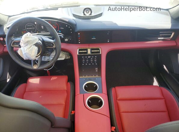 WP0AC2Y18SSA55567 2025 PORSCHE TAYCAN Серый Вид панели приборов