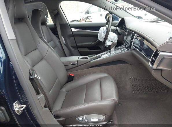 WP0AD2A78GL040870 2016 PORSCHE PANAMERA Dark Blue Widok wnętrza z przodu