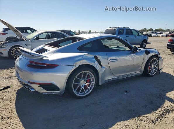WP0AD2A93HS166823 2017 PORSCHE 911 Серебряный Задняя правая четверть