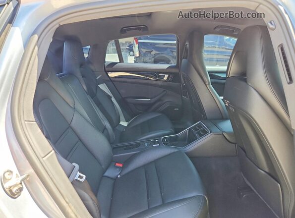 WP0AE2A7XLL130562 2020 PORSCHE PANAMERA Silver Вид задніх сидінь